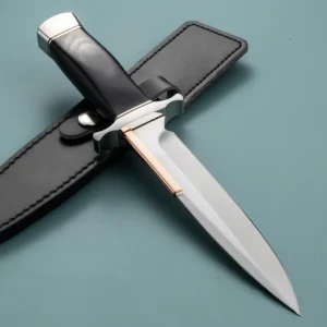 Bowie Knife Style Fixed Blade Knife for Outdoor Use - Image 2